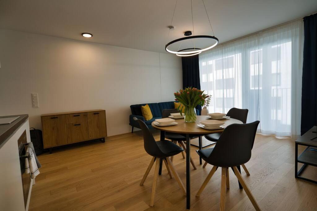 Modern Apartment Near Stadtpark Wien Exterior foto